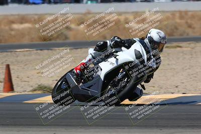 media/Apr-15-2022-Apex Assassins (Fri) [[9fb2e50610]]/Trackday Level 2/Session 4/Turn 4/